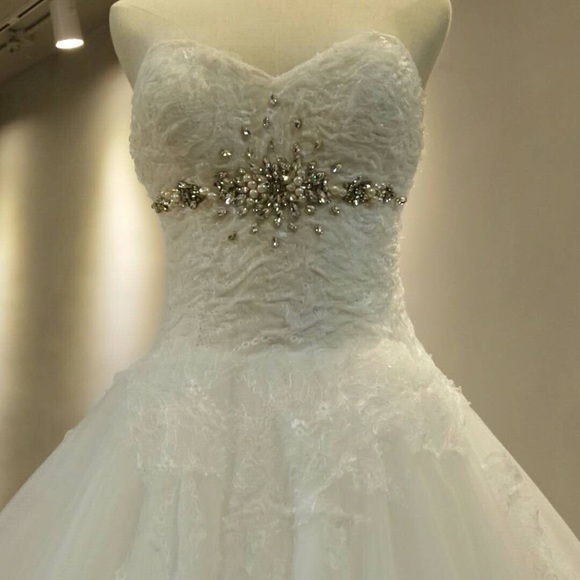 Handmade Wedding Gown - Picture 4 of 5